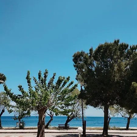 Nyaraló Sea-view In Akrata *